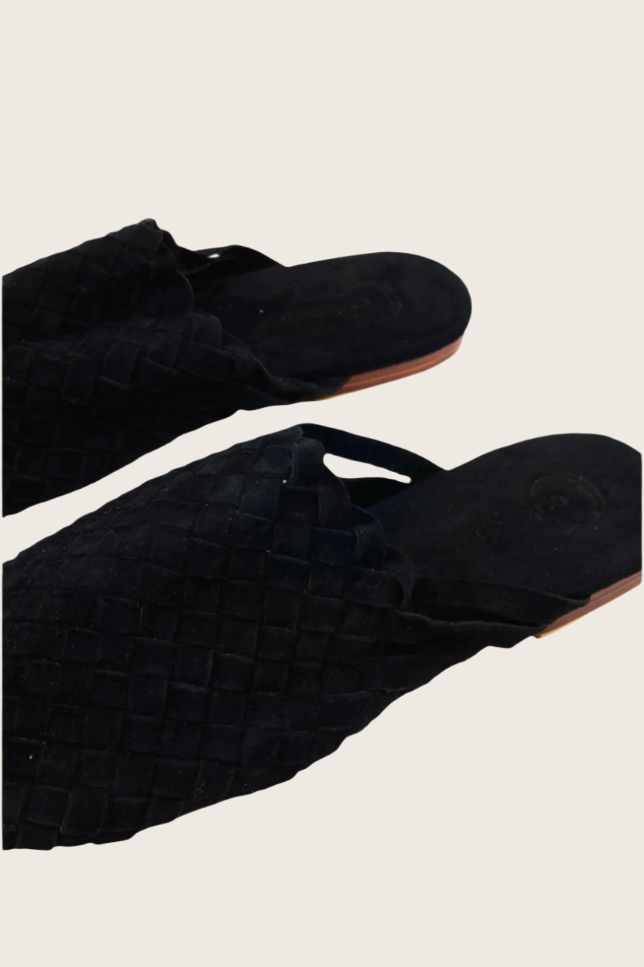 Handwoven Suede Black Woven Slipper